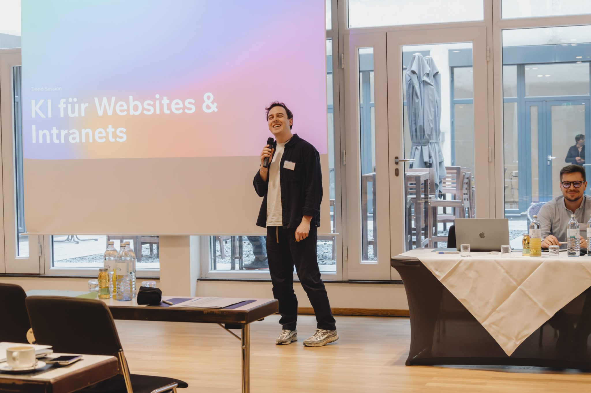 FONDA KI-Experte Andreas Höfert präsentiert auf der ACTION Konferenz